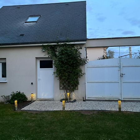 Le 911 Hotel Nazelles-Negron Kültér fotó